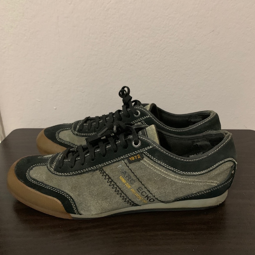 Marc Ecko Mens Sneakers Size 10